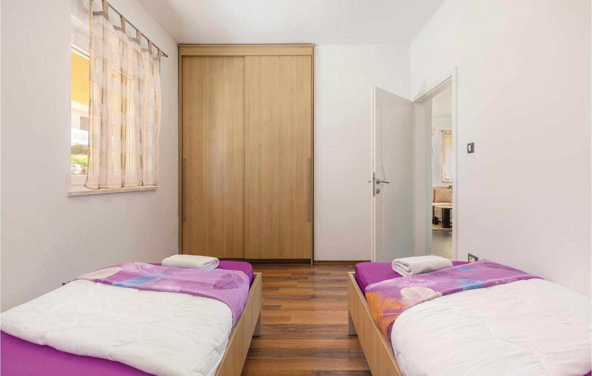 Gorgeous Apartment In Labin With Kitchen المظهر الخارجي الصورة